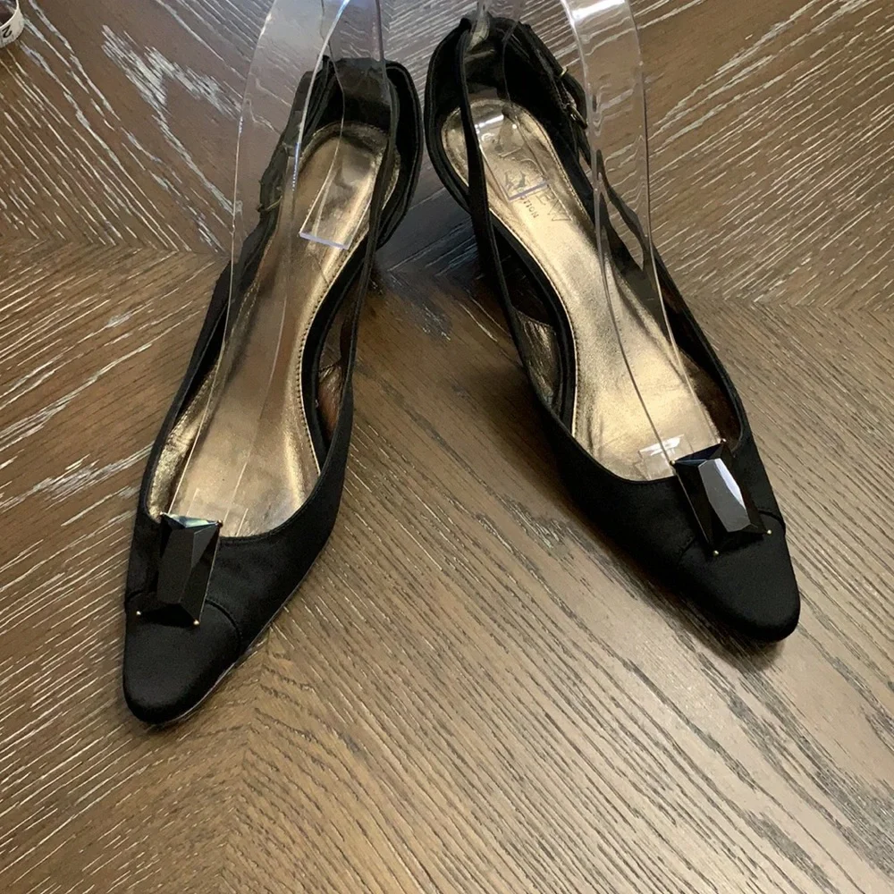 J. Crew Collection cloth jewel pointed sling back pump heel Size 6